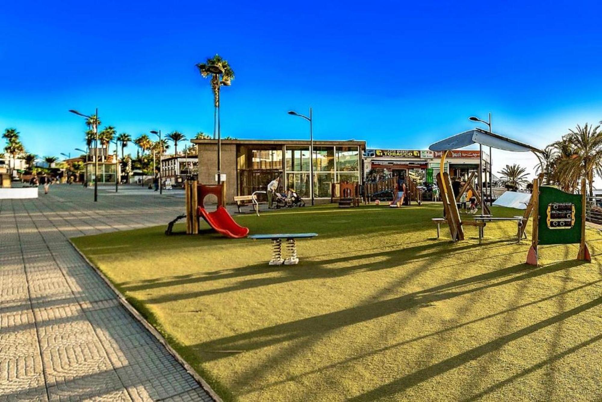 Two Bedroom Apartment In Playa De Las Americas, Free Wifi Buitenkant foto